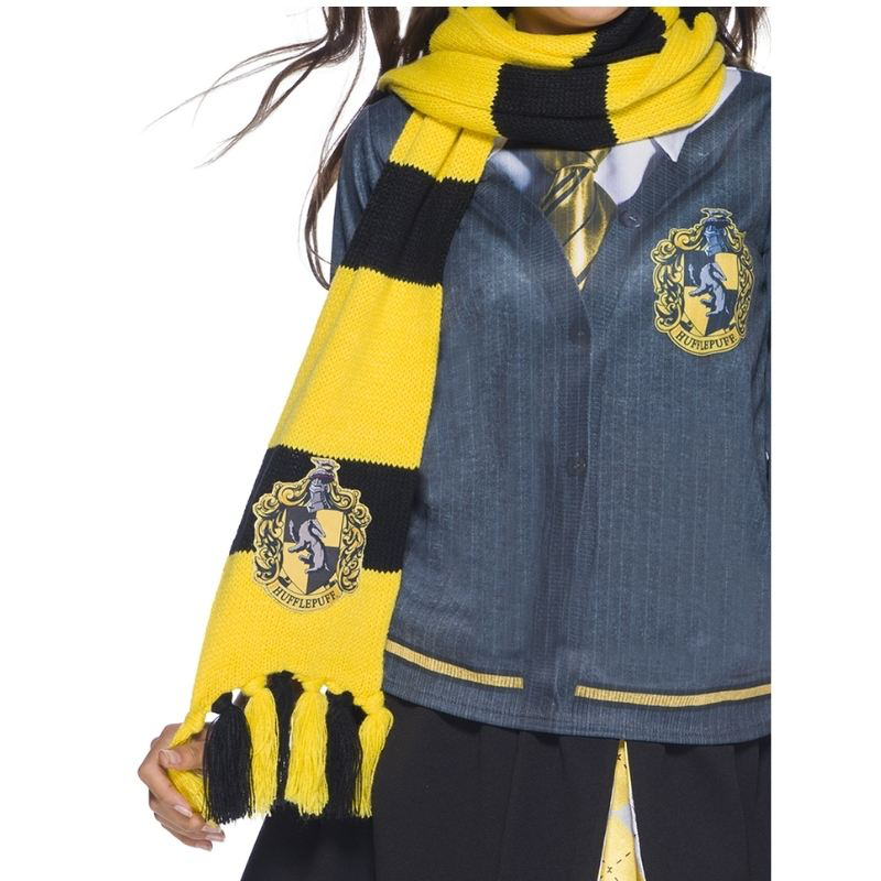 hufflepuff-deluxe-scarf-39035-2.webp